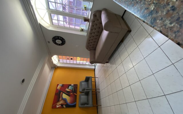 Center 1 Hotel