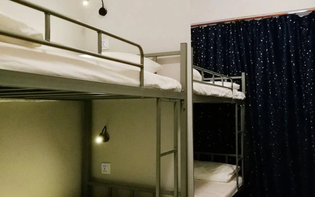 Urban Hostel