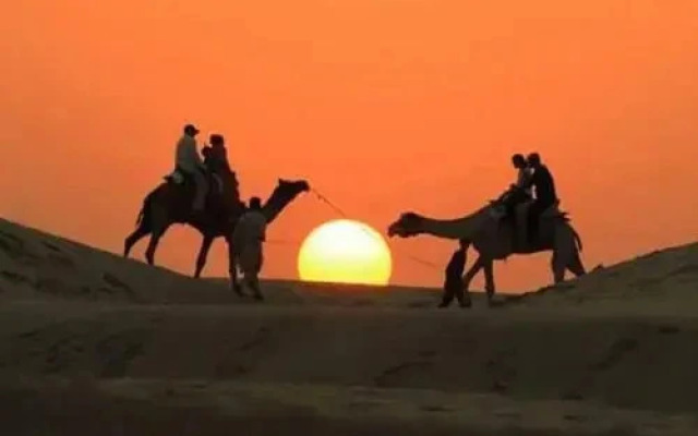 Aryan Desert Camp