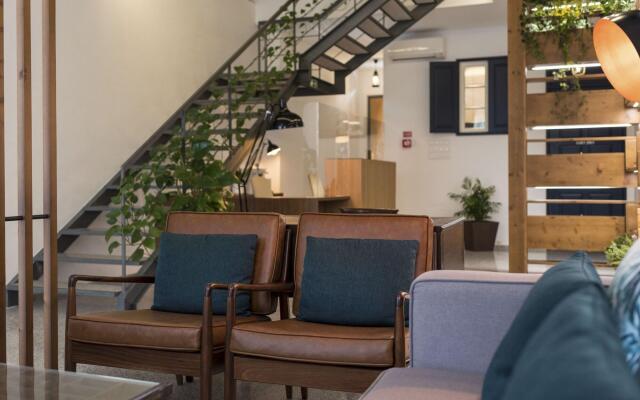 Bloom House by Sweet Porto