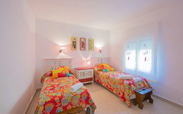 Villa - 3 Bedrooms with Pool - 105015