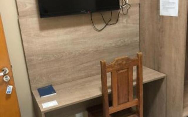 Hotel E Restaurante Cerrado