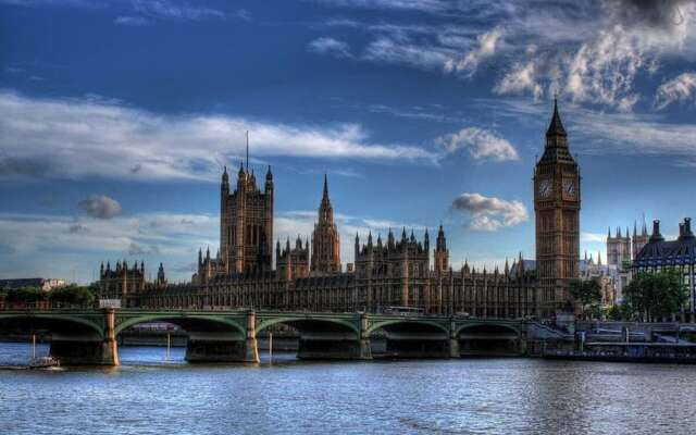 Spacious 1-bed 5 Mins to Westminster Abbey