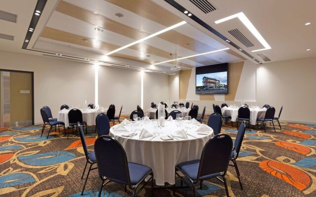 Calamvale Suites and Conference Centre