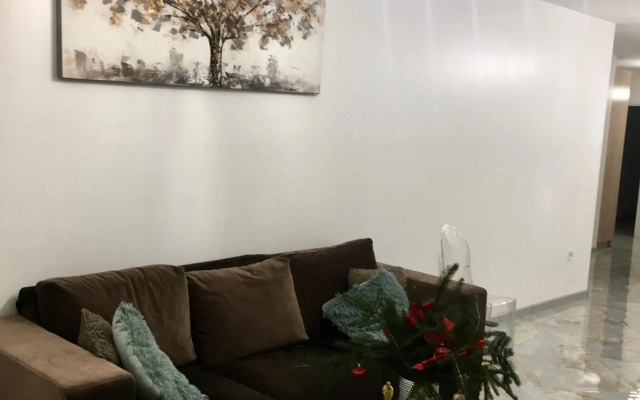 4-room jacuzzi apartment