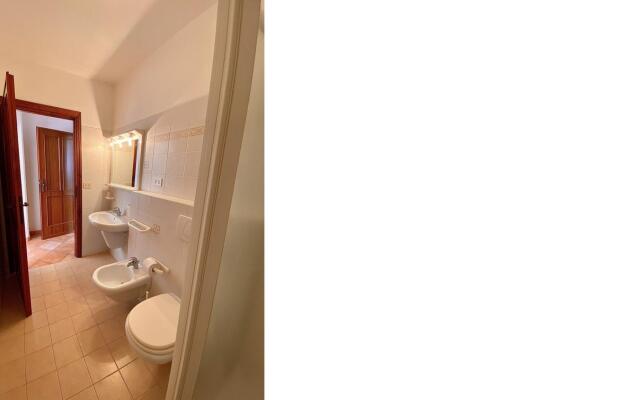 Capoliveri center with Outer space and Parking.-MALEA