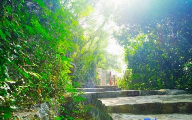 Sanya West Island Xiaoyao Valley Wanghai Hotel