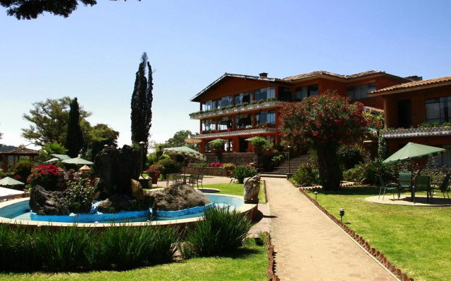 Hotel Pie de la Sierra