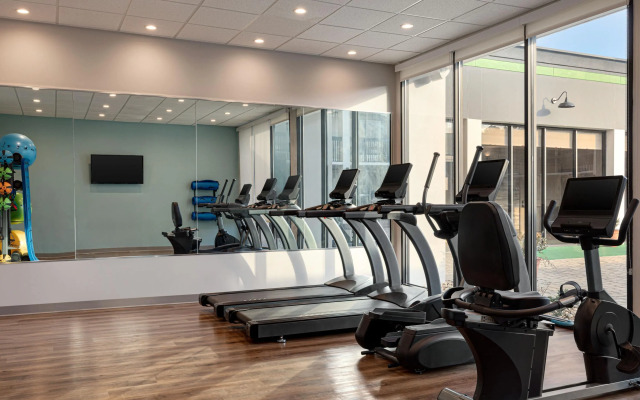 Wyndham Garden Atlanta Airport