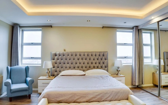 The Franklin Loft Apartments