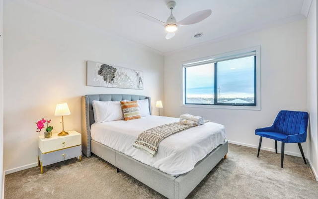 StayAU 5BR Family Getaway GreaterGeelong in Duneed