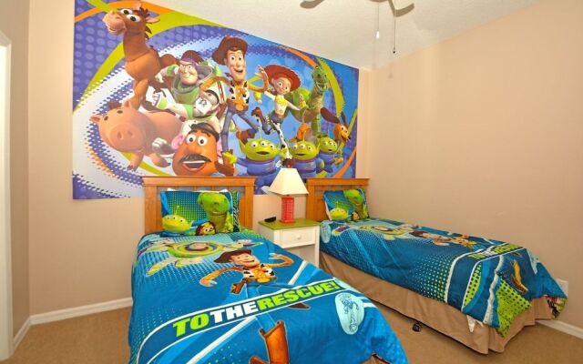 731 Sunbright Villa 5 Br villa by RedAwning