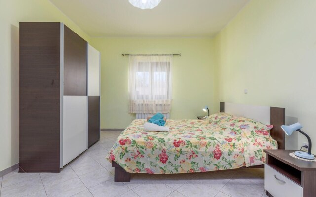 Stunning Apartment in Pula With 1 Bedrooms and Wifi