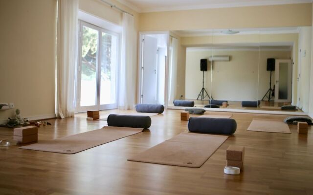 Soul Lab Residency Estoril - Hostel