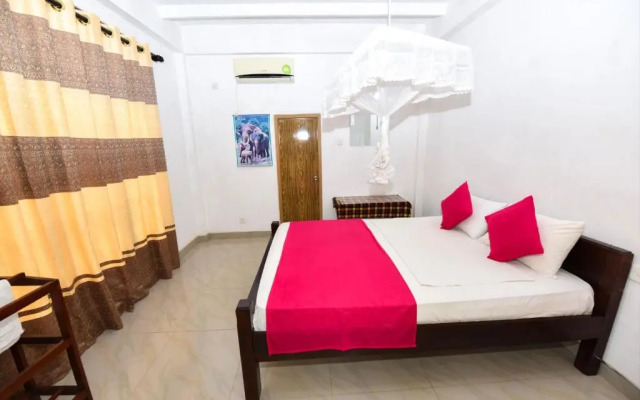 Sigiri Elephant View Guest