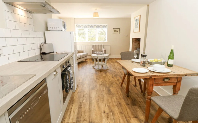 Willow Cottage