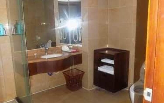 Dongzhu Big Hotel