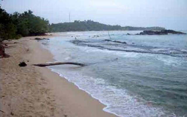 Dinu's Resort
