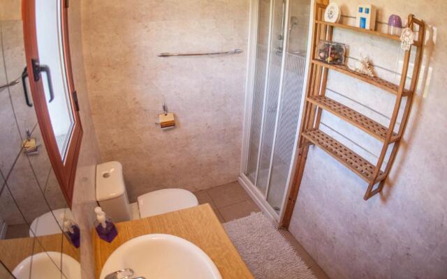 Lania Royal Oak Villa