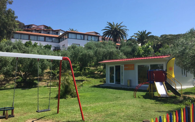 Aristoteles Holiday Resort & Spa