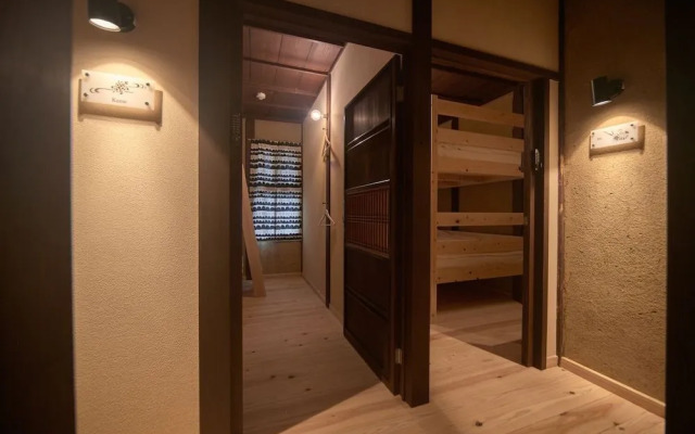 Sasayama guest house KURIYA
