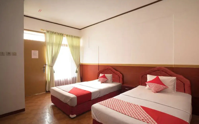 Oyo 211 Seruni Guest House
