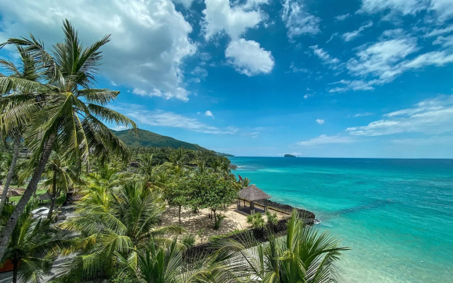 Candi Beach Resort And Spa