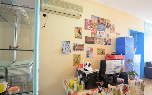 Shenzheng La Cave Youth Hostel