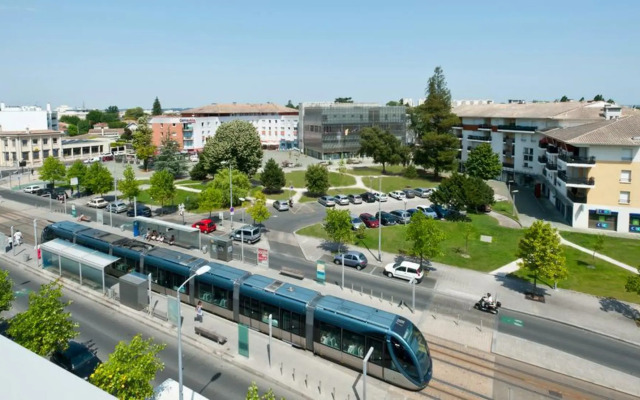 Ténéo Apparthotel Talence Espeleta