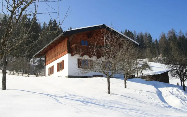 Charming Holiday Home in Huttau With Barbecue