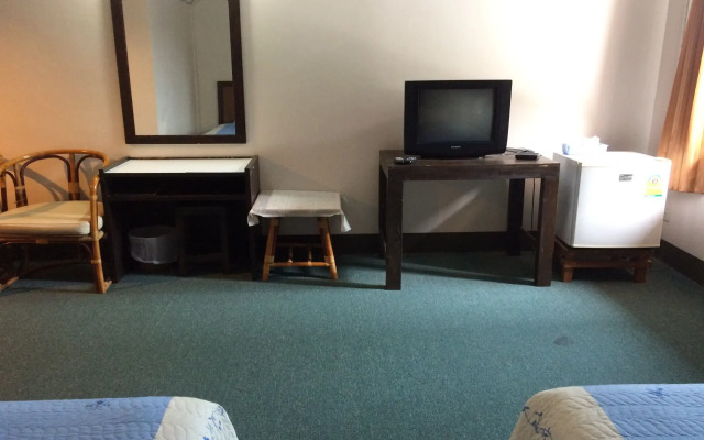 Lukmuang 2 Hotel