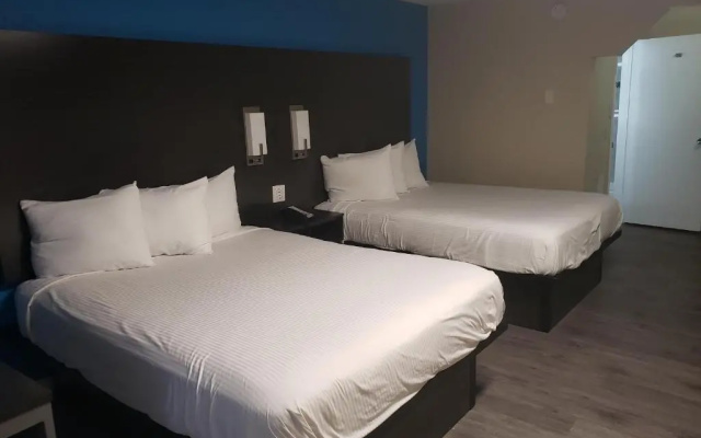 Envi Boutique Hotel - фото 4