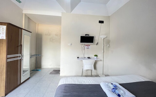 Steze Guesthouse Syariah Telanaipura