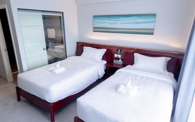 Solar hotel