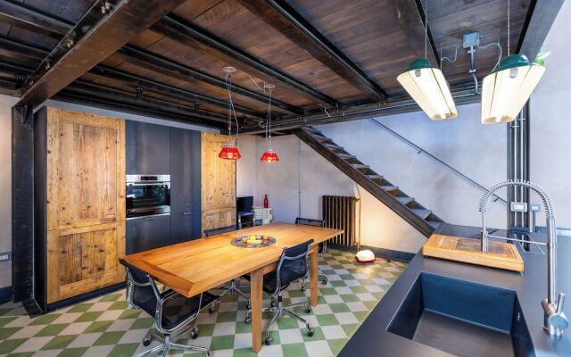 The Urban Loft by Mmega