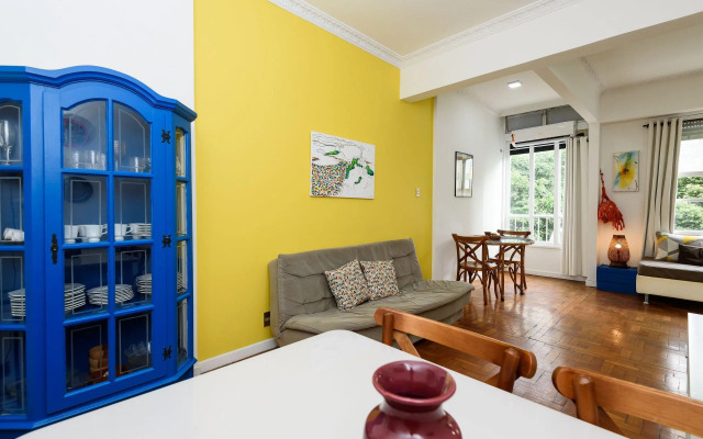 Apartamento a 300m da Praia de Ipanema | VP318/404