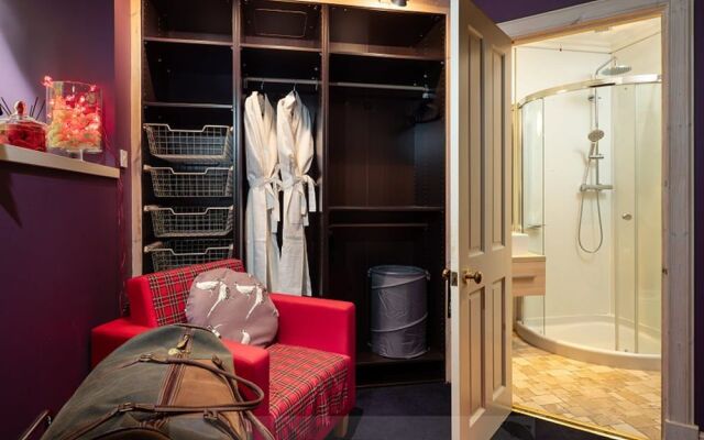 River House Garden Rooms