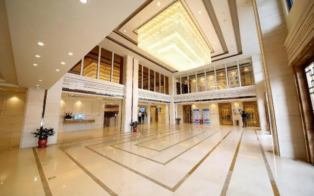 Lavande Hotel Heyuan Zijin