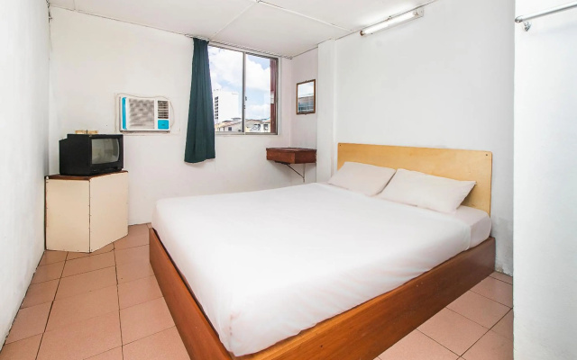 Hotel O Gold Star Hotel – Guest Rooms – Sibu