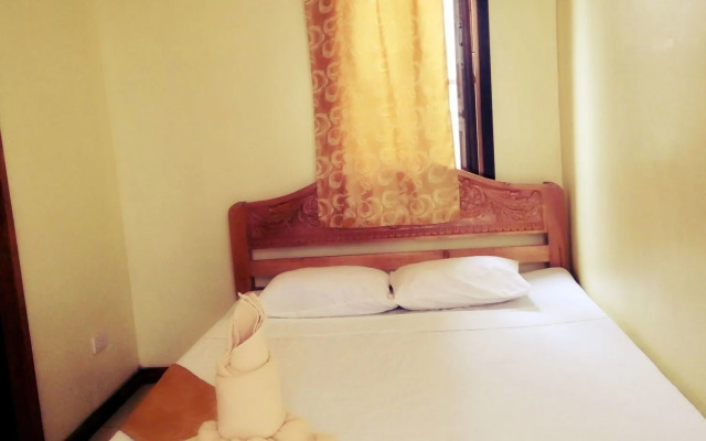 Happy Time Palawan Guest House