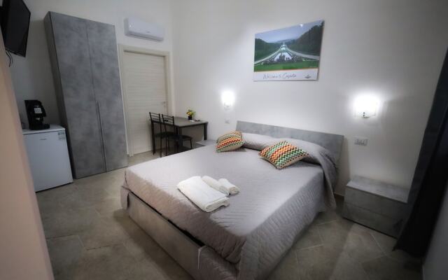 B&B Revolution Bed & Breakfast