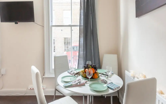 London Queens - Central