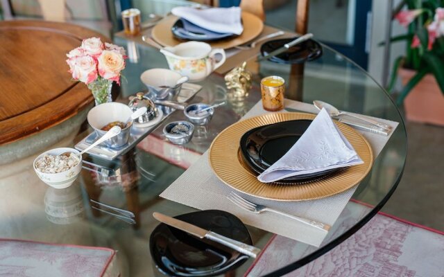 Vineyard Views Country House