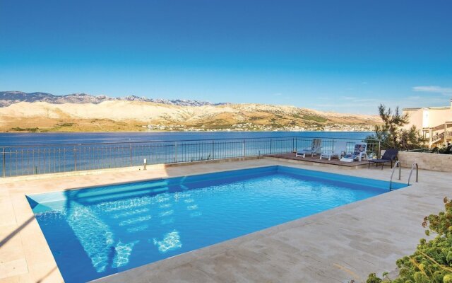 Stunning Home in Pag With Wifi and 2 Bedrooms