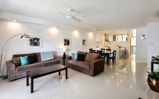 Beach Lodges