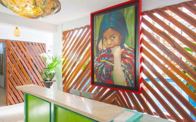 Mestizo Gallery