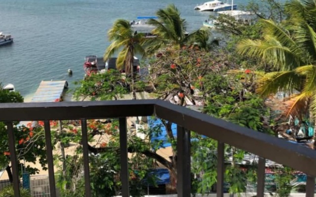 Apartamento San Andrés con Vista al Mar