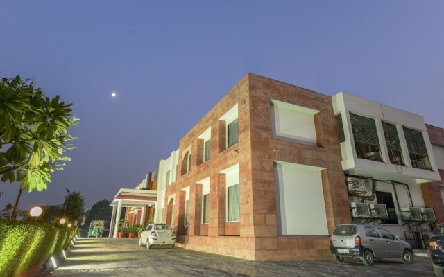 Shivam Resort and Hotel