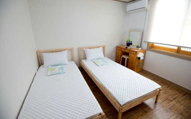 Jeju Masil Guesthouse-Hostel