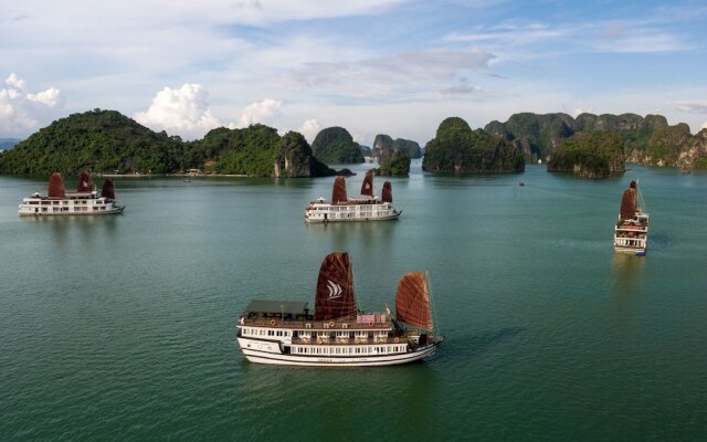 Halong Glory Legend Cruise